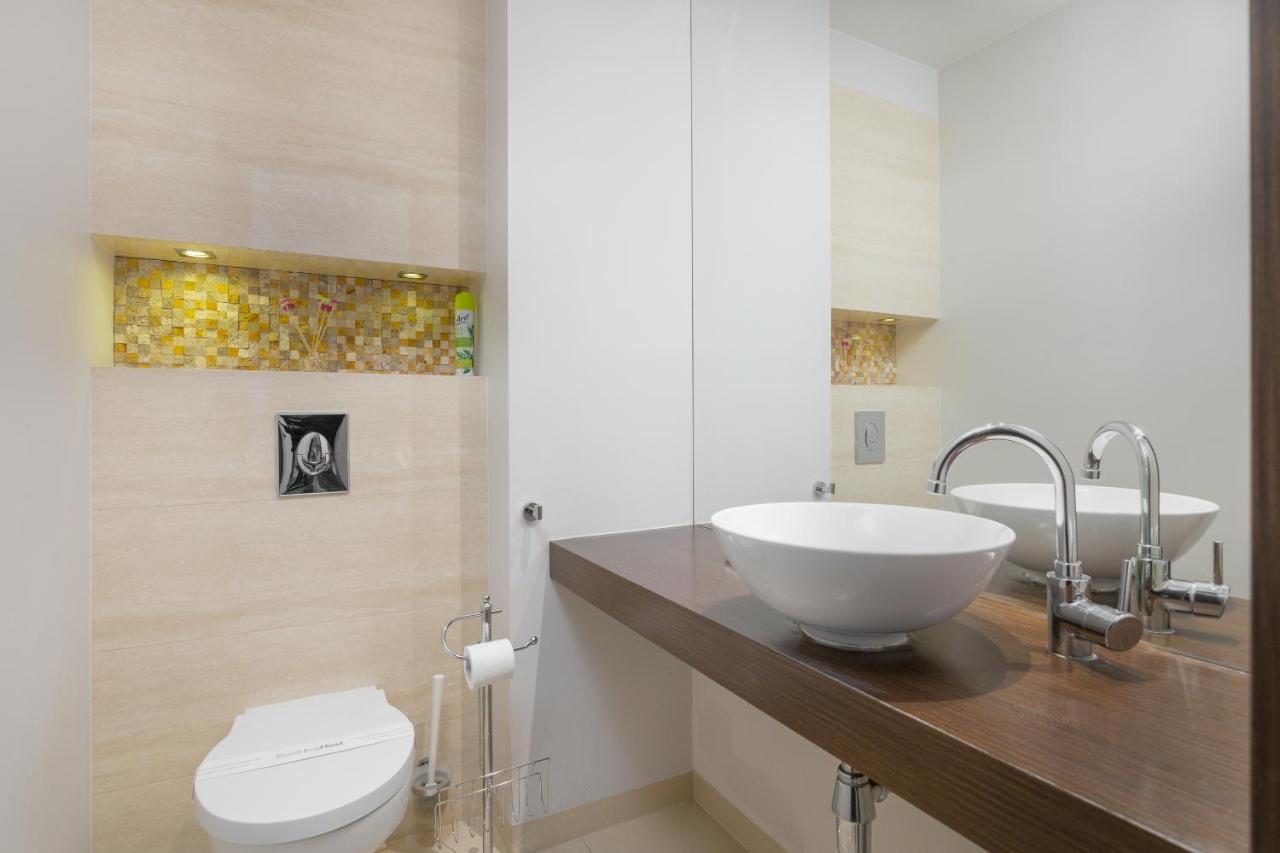 Grzybowska Platinum Apartment Tower A Варшава Екстер'єр фото